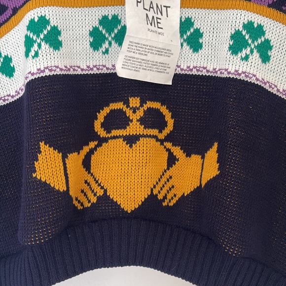 Emerald Isle Crew Neck Sweater M Blue Shamrock Knit Irish Claddagh St Patrick's - Picture 3 of 9